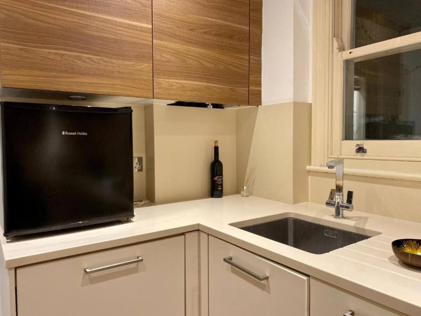 Апартаменты Niru Experience Hidden Gem In Chelsea 2Bd 2Ba Лондон Экстерьер фото